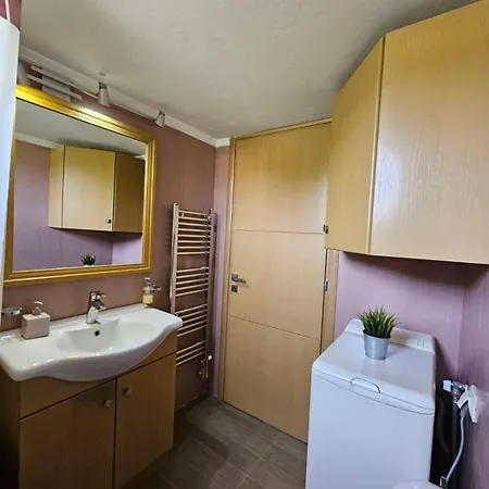 Apartamento Orestis' Family House
