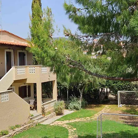 Orestis' Family House Apartamento Ermioni