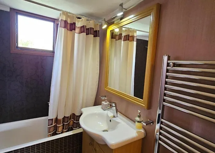 Orestis' Family House 에르미오니